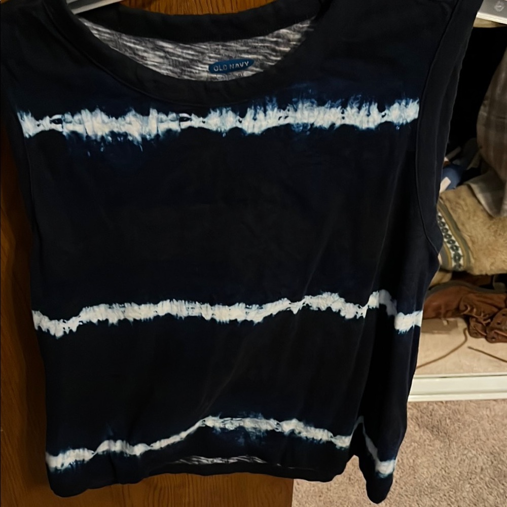 Old Navy sleeveless top
